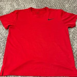 Men’s, size large, red Nike Dri-Fit t-shirt